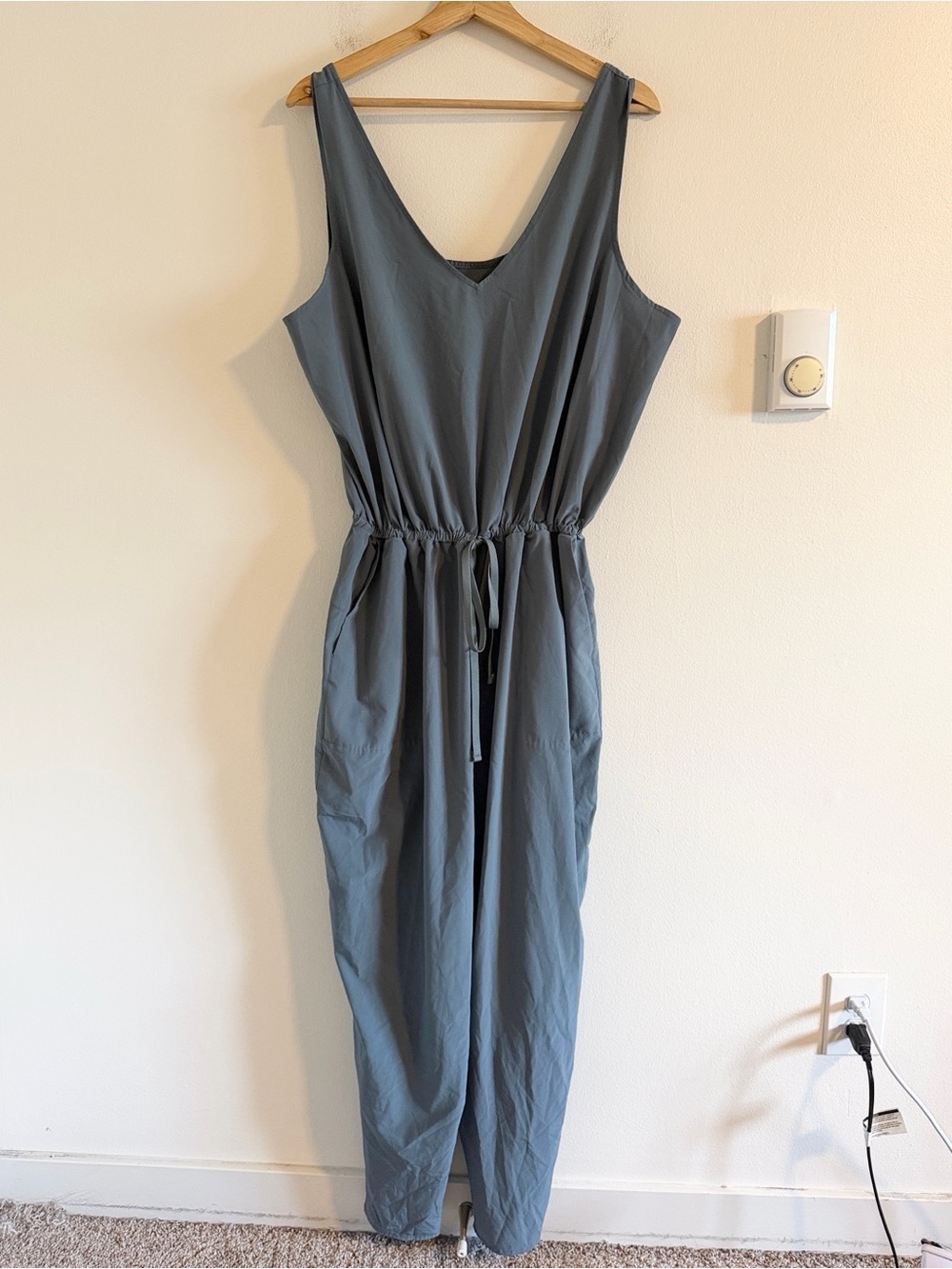 Patagonia Fleetwith Jumpsuit Romper Women's XXL Gray Blue Sleeveless V Neck